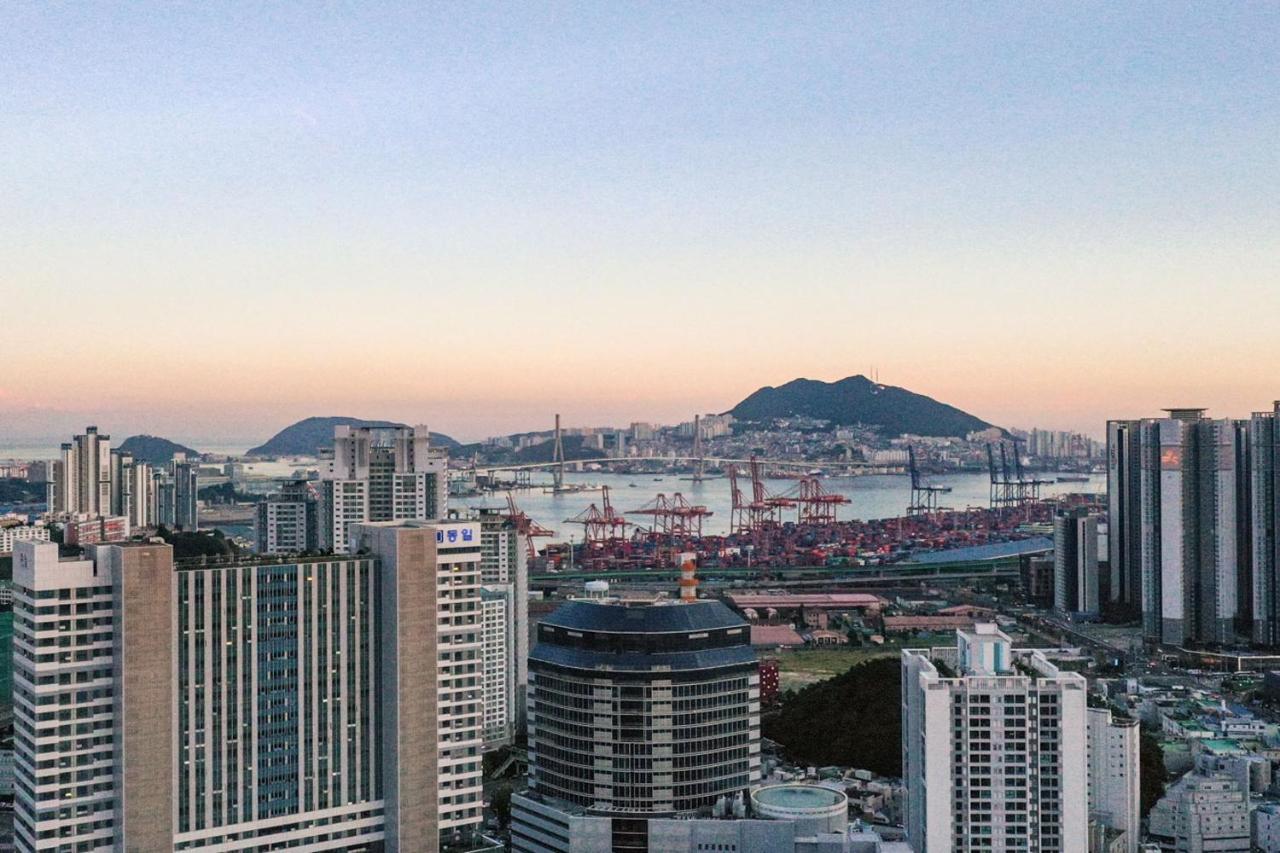 Allzip Archieve4H Residence Hotel Busan Extérieur photo